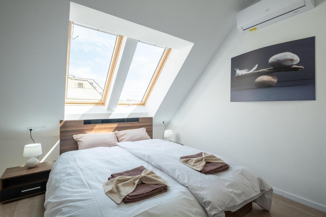 Apartamento Large Terrace In Old Center Of Sofia By Flat Mаnager Exterior foto